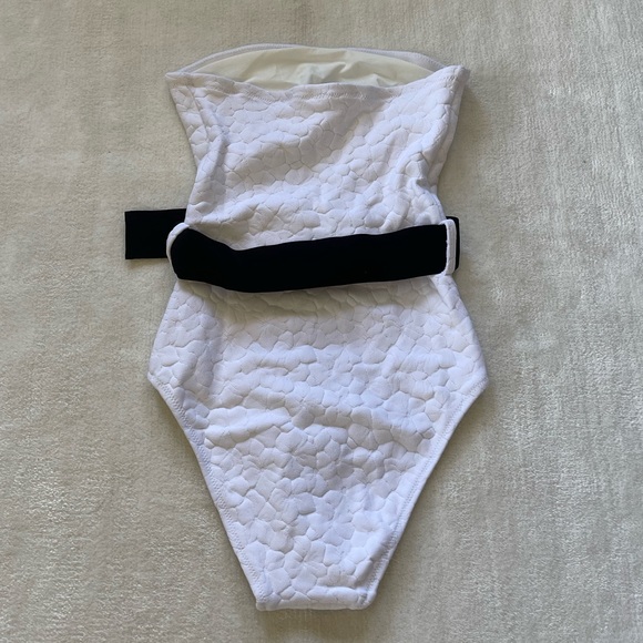 Solid & Striped The Madeline Belt Floral One-Piece - Picture 2 of 3